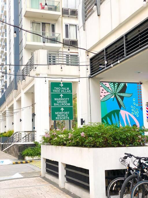 Lovely Unit With Free Wi-Fi & Netflix I Across Naia T3 Airport Manila Exterior foto